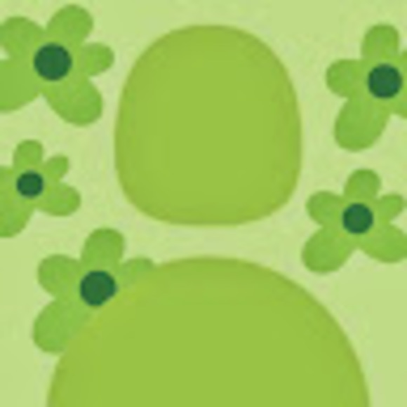 Profile Picture of Chloe Dusenbery (@chloedusenbery) on Poshmark