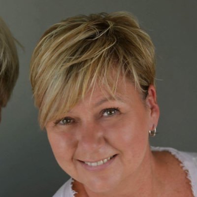 Profile Picture of Lisa Digby (@LisaDigby7) on Twitter