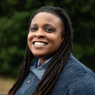 Profile Picture of Shelly (@Shelly_Waite_) on Twitter