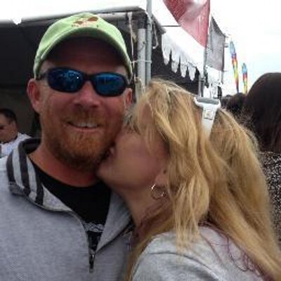 Profile Picture of Kim Zimmerman (@KimZimmerman14) on Twitter