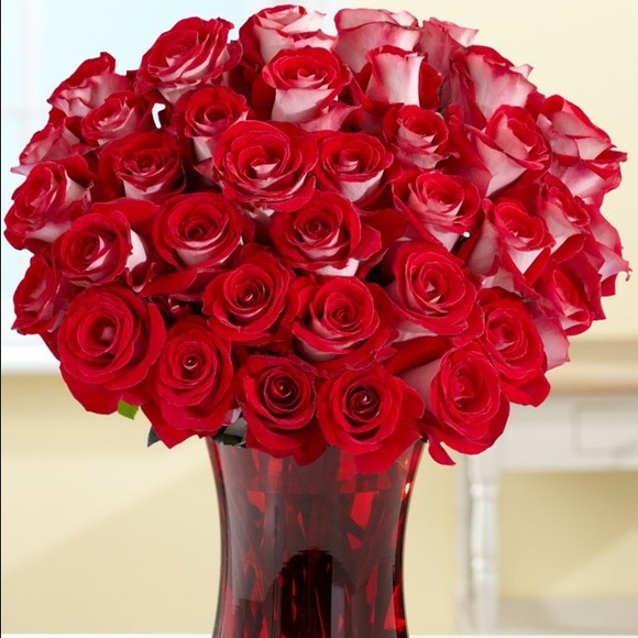 Profile Picture of Vanessa Poteat (@shortystuff56) on Poshmark