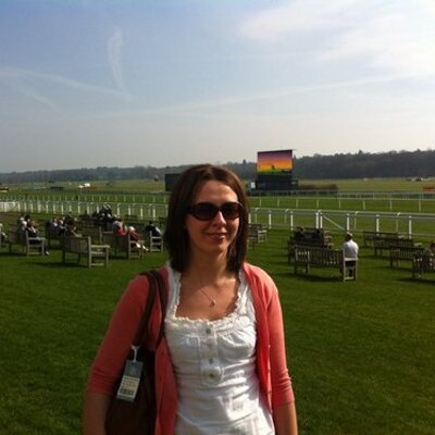 Profile Picture of Claire Macaulay (@cookieclaire83) on Twitter