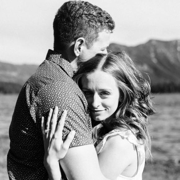 Profile Picture of Ellie Krizan (@ekrizan) on Poshmark