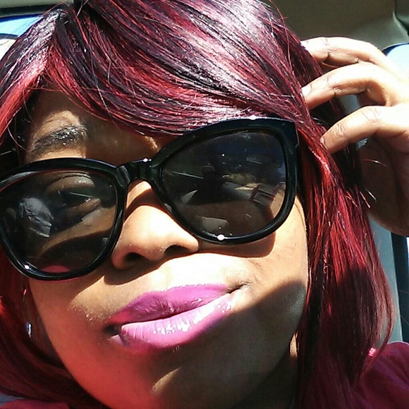 Profile Picture of Jakeiyah Satcher (@kbwife14) on Poshmark