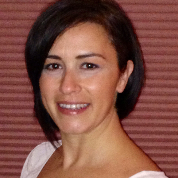 Profile Picture of Ebru Covington (@lucycov) on Poshmark