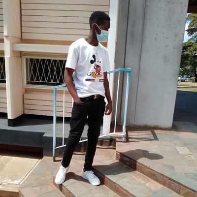 Profile Picture of The_OG_Guy 🇿🇼 (@LkaLeslie) on Twitter