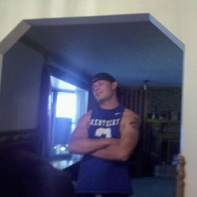 Profile Picture of Derek Kreger (@DerekWooKreger) on Twitter