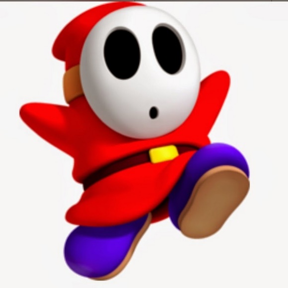 Profile Picture of Fitmama11 Bertelle (@fitmama11b) on Poshmark