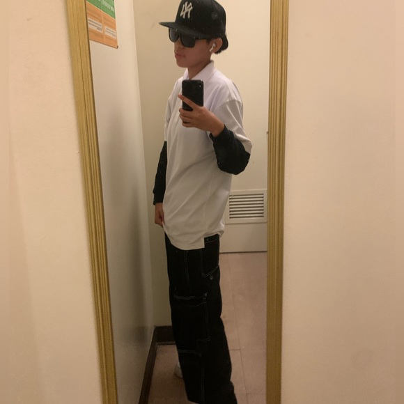 Profile Picture of Jasmine Chavira (@jasminechavira) on Poshmark