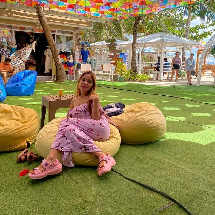 Profile Picture of Crystal Lozano Ranile (@crystal.lozano.ra) on Tiktok