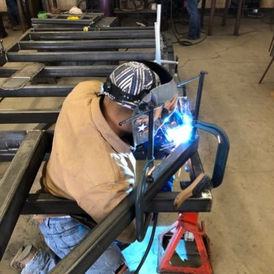 Profile Picture of Aaron Olivas (@AaronOl92054775) on Twitter