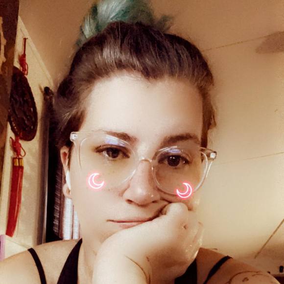 Clarice Johns nicklow - Poshmark Profile Picture of Clarice Johns nicklow (@helloxclarice) on Poshmark