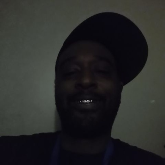 Profile Picture of Dorian Baxter (@dorianbaxter65) on Poshmark