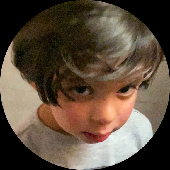Profile Picture of Mohita Mohan (@mohitamohan) on Poshmark