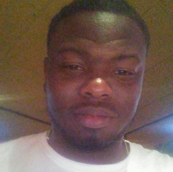 Profile Picture of Carl Carlisle (@mrblack1249) on Poshmark