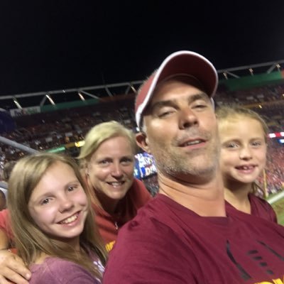 Profile Picture of Jeff Bayne (@misterbayne82) on Twitter