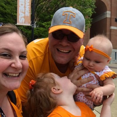 Profile Picture of Mel Miley (@rockytop1995) on Twitter