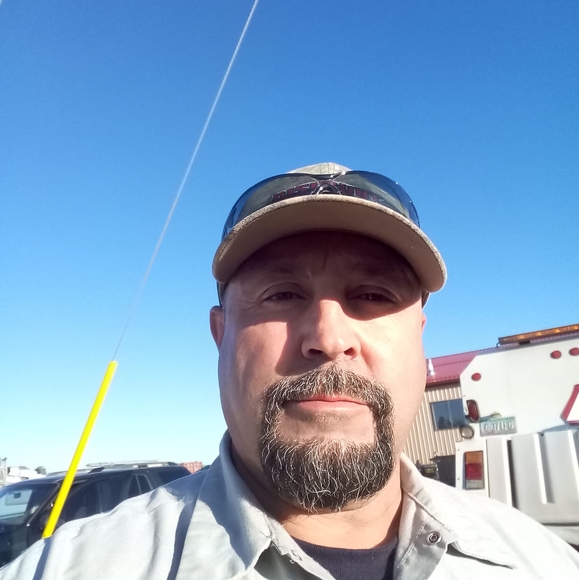 Profile Picture of Arthur Tovar (@arthurtovar) on Poshmark