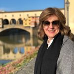 Profile Picture of Valeria Simon Kautsky (@valeriakautsky) on Instagram