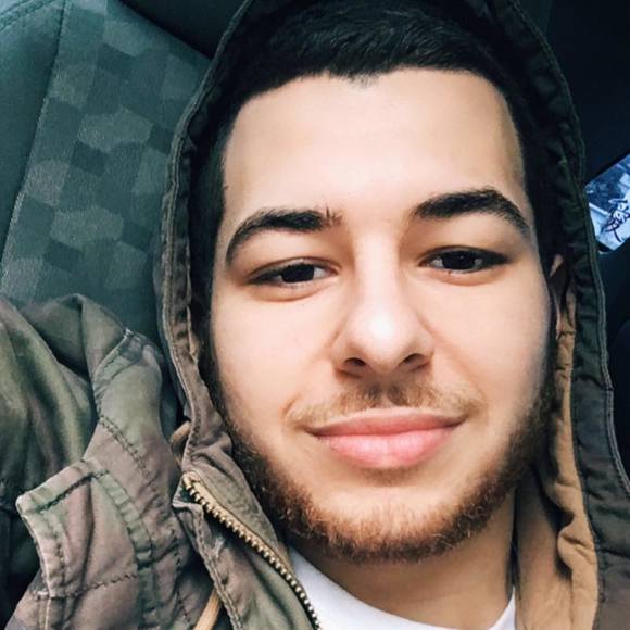 Profile Picture of Cody Cannon (@codytylercannon) on Poshmark