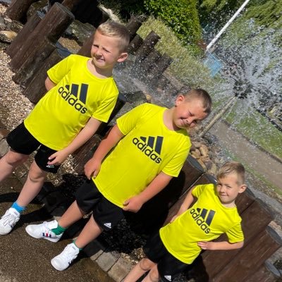 Profile Picture of Sharla andrews (@Sharlaandrews5) on Twitter