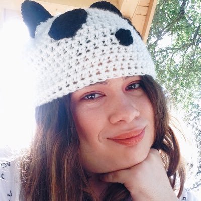 Profile Picture of Amber Nicole (@PandaintheNight) on Twitter