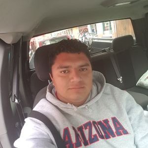 Profile Picture of Cristian Flores (@adrianpoo) on Twitter