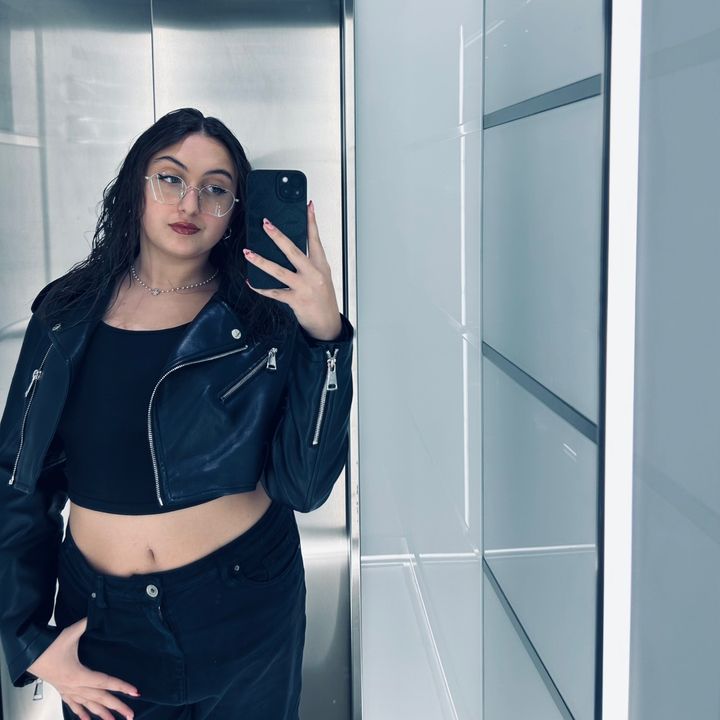Profile Picture of 𝐒𝐢𝐦𝐨✨ (@simona_maresca) on Tiktok