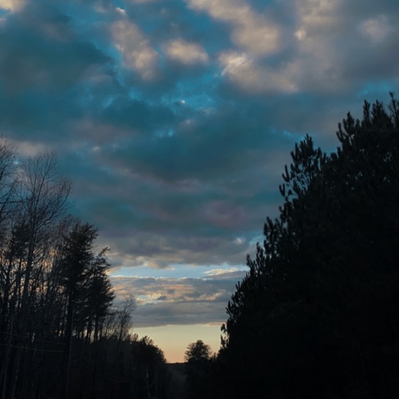 Profile Picture of Glenna Vereen (@glenna_vereen) on Poshmark