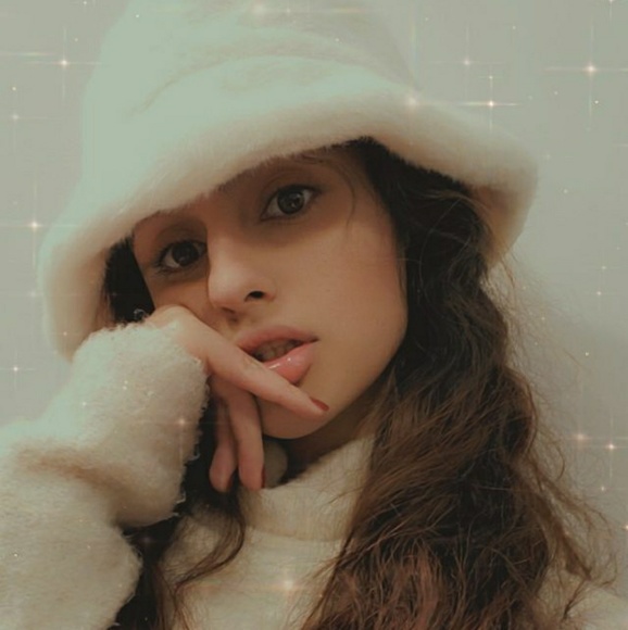 Fujan Smg - Poshmark Profile Picture of Fujan Smg (@fujansmg) on Poshmark