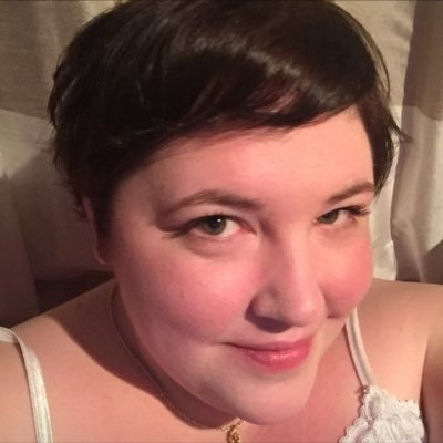 Profile Picture of Jo Benson (@joannalbenson) on Twitter