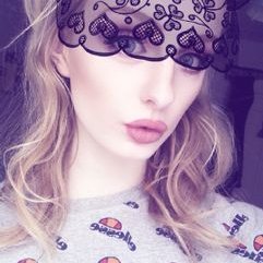 Profile Picture of Lara Barnett (@LaraaBarnett) on Twitter