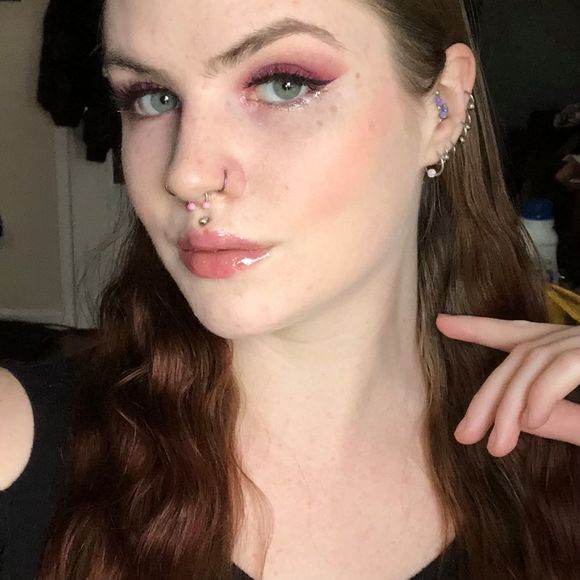 Profile Picture of Cassandra Slack (@slackcassie84) on Poshmark