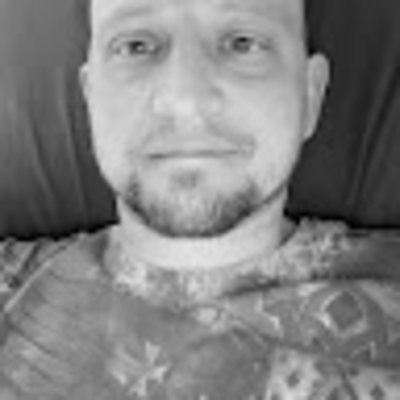 Profile Picture of Matthew Mcilwain (@mcilwainm0) on Poshmark