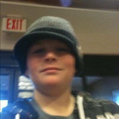 Profile Picture of Joshua Crabtree (@killerkombataxe) on Twitter