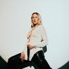 Profile Picture of   Everything is brighter now... (@elliegoulding) on Tiktok