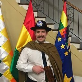 Profile Picture of Chris DeLorenzo (@ChrisBolivia) on Twitter