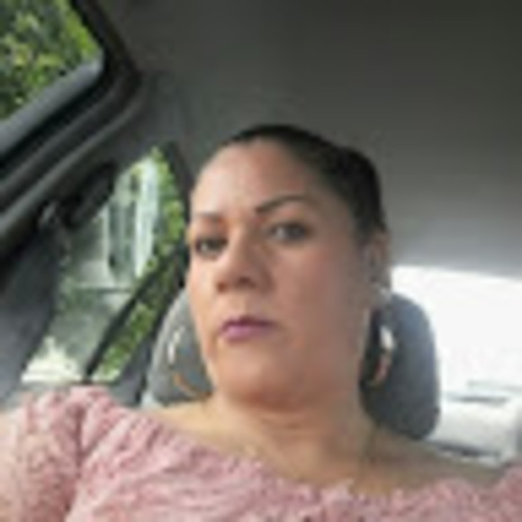 Profile Picture of Margarita Manriquez (@margaritamanriq) on Poshmark
