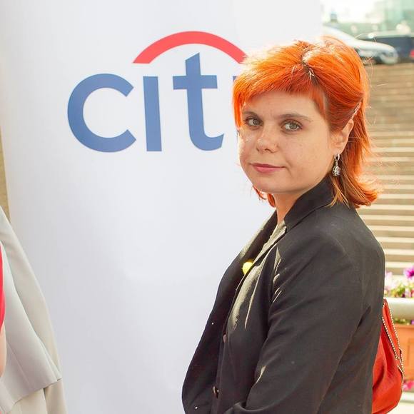 Profile Picture of Lubov Baranova (@isisra13) on Poshmark