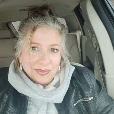 Profile Picture of Kris Chiles (@chiles_kris) on Twitter