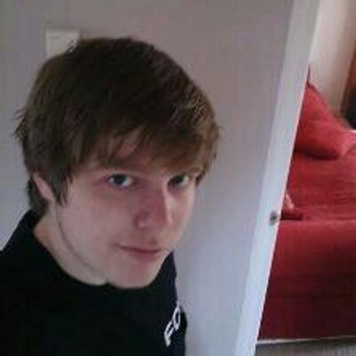 Profile Picture of James Barraclough (@StJimmy117) on Twitter