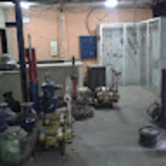 Profile Picture of Chris Omara (@comara85) on Poshmark