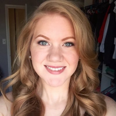 Profile Picture of Amanda Hollifield (@AHollifield12) on Twitter