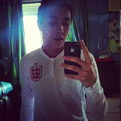 Profile Picture of Michael J. Blakey (@Blakey_Lad) on Twitter