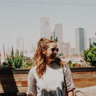 Profile Picture of Megan Alvarezon Twitter