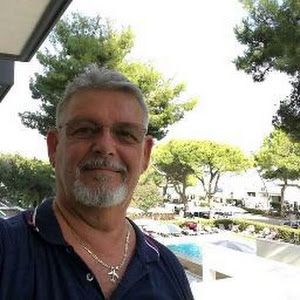 Profile Picture of curbow (@davidcurbow54) on Tiktok