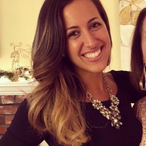 Christie Smokler - Poshmark Profile Picture of Christie Smokler (@csmokler) on Poshmark