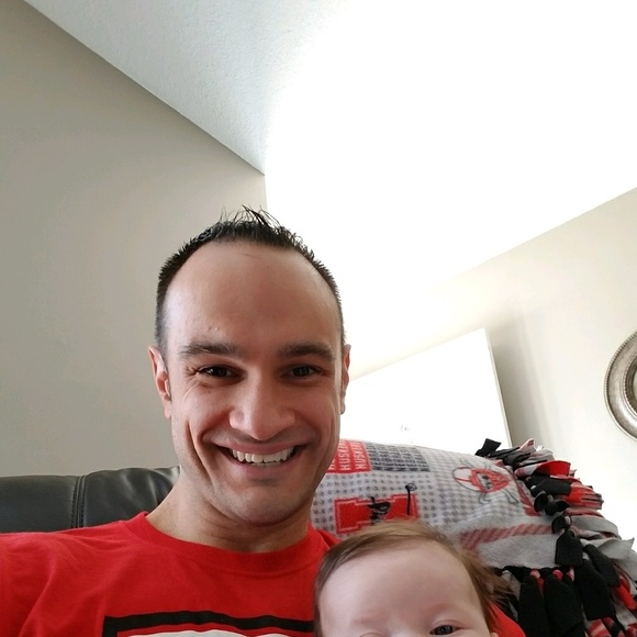 Profile Picture of Craig Krupka (@fush12) on Poshmark