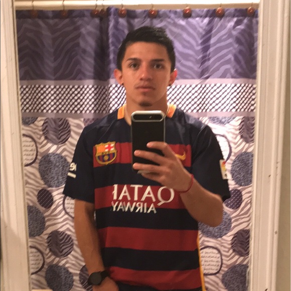 Tomas Alvarado - Poshmark Profile Picture of Tomas Alvarado (@vicho1) on Poshmark