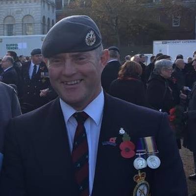 Profile Picture of David Nicolson (@davienicjrl12) on Twitter